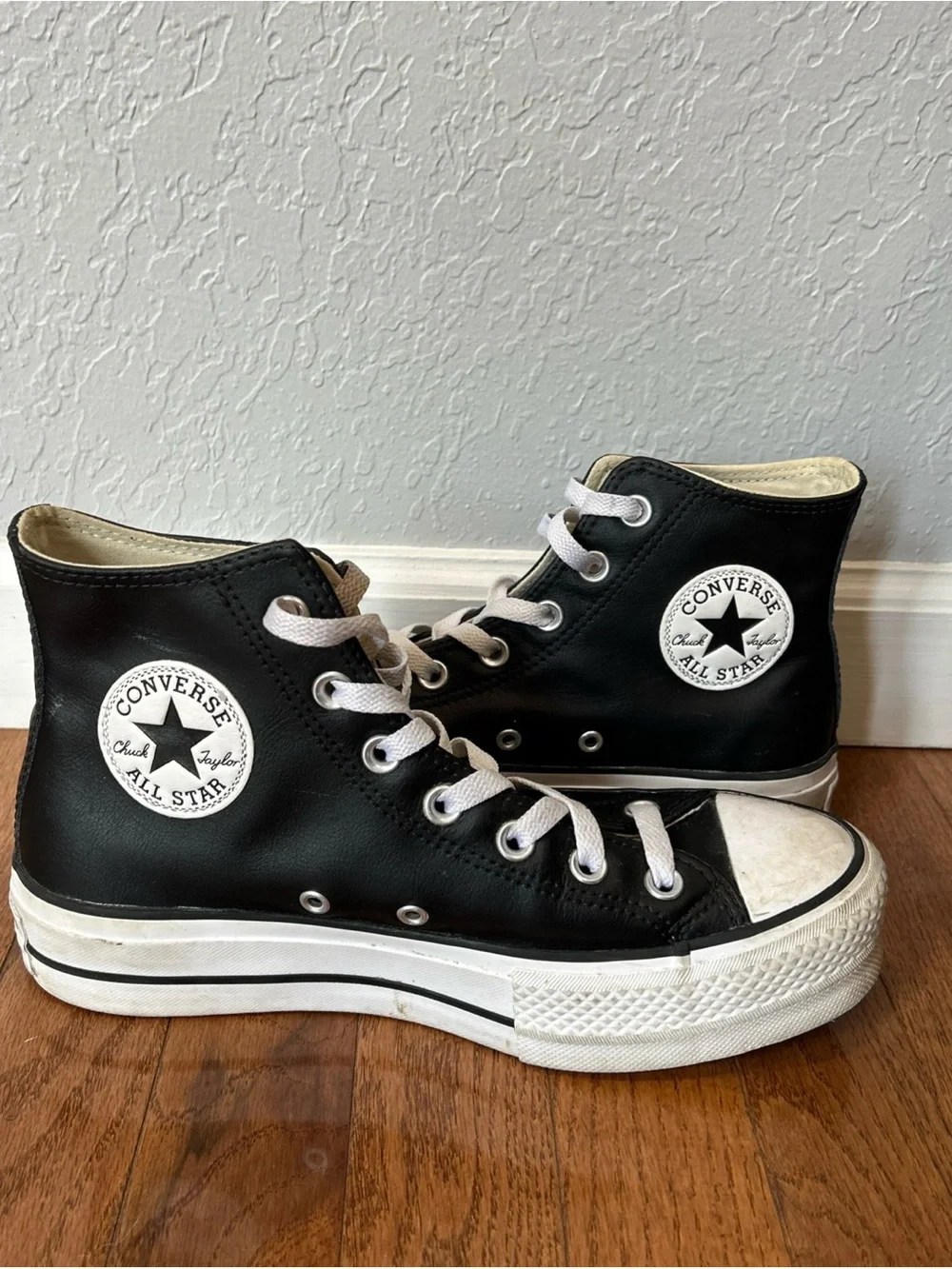Converse Chuck Taylor Sneakers High Top Platform Leather Women’s Size 7.5 Black - Picture 8 of 12